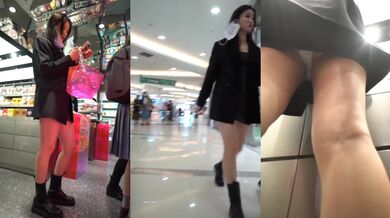 偷窥漂亮小姐姐